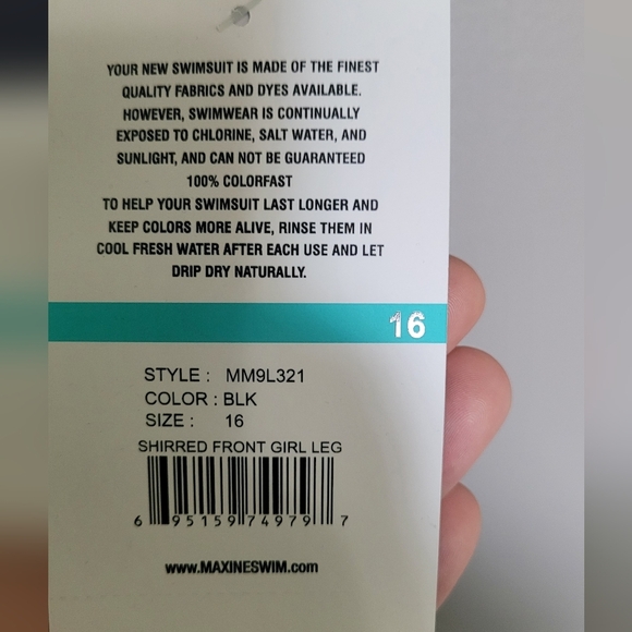 Maxine Of Hollywood Retro Fit Black Textured One-Piece Swimsuit NWT 16 - Picture 3 of 5